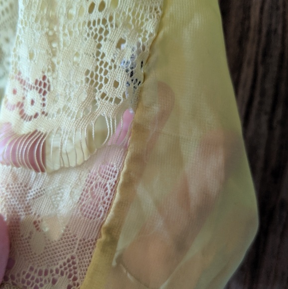 Pretty and light racerback tank - Picture 6 of 8